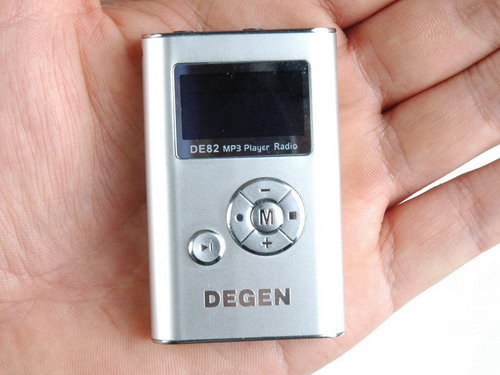 Micro Mini iPod？——德劲DE82试用