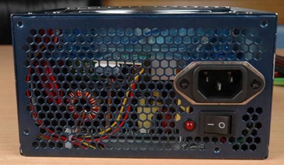 服务器电源改散热 20050408183156_82378.jpg