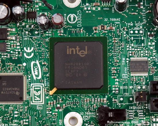 双核时代到来 Intel发布945G主板