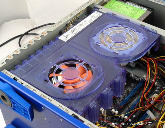 主机加风扇对电源有什么影响 20050811142138_71223.jpg