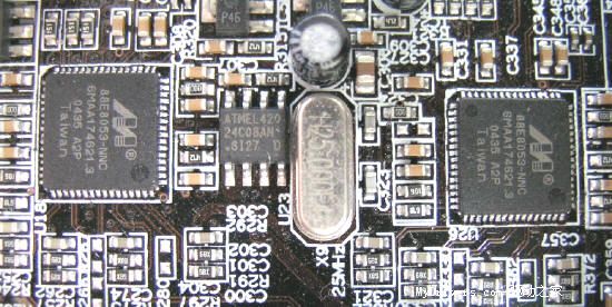 Pentium M桌面平台横向阅兵