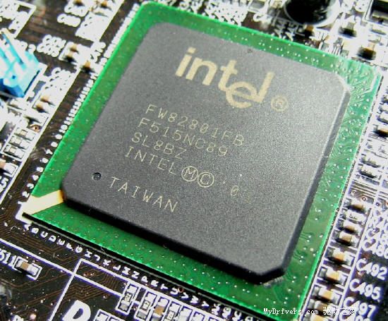 Pentium M桌面平台横向阅兵