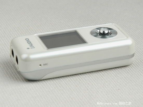 彩屏新贵&mdash;&mdash;iAudio首款彩屏MP3  U3