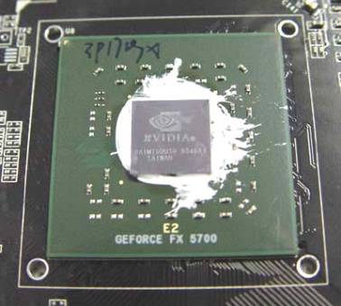 ���� GeForce FX 5700������